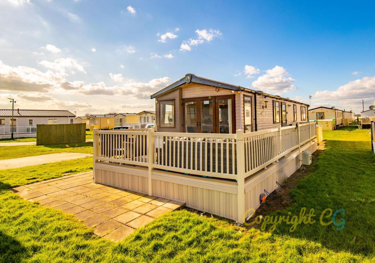 Sea 'N' Stars Platinum Plus Holiday Home With Views, Free Wifi And Netflix Camber Eksteriør bilde