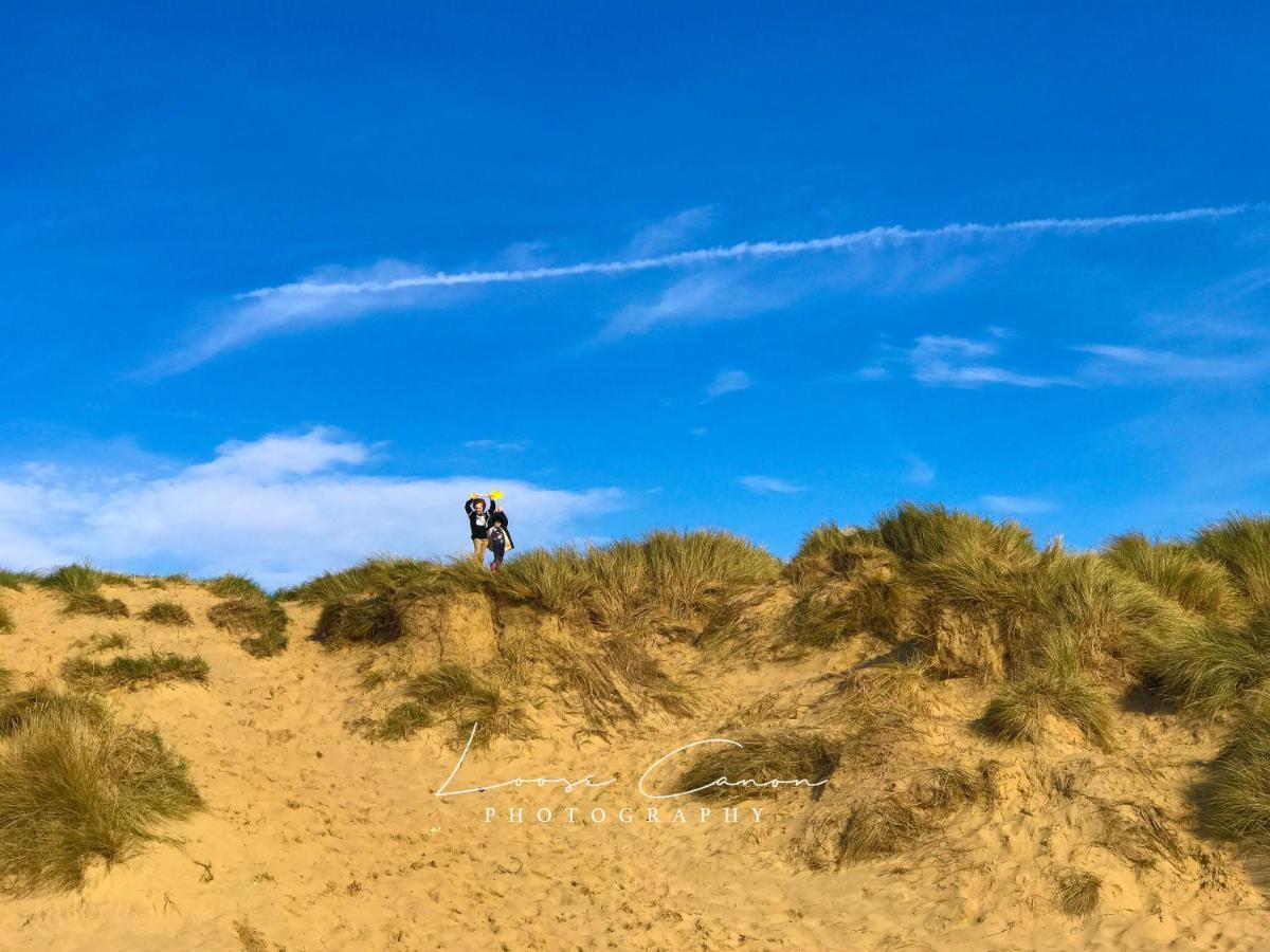 Sea 'N' Stars Platinum Plus Holiday Home With Views, Free Wifi And Netflix Camber Eksteriør bilde