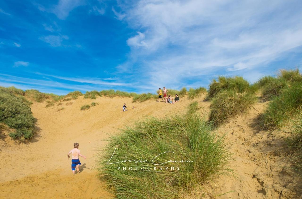 Sea 'N' Stars Platinum Plus Holiday Home With Views, Free Wifi And Netflix Camber Eksteriør bilde